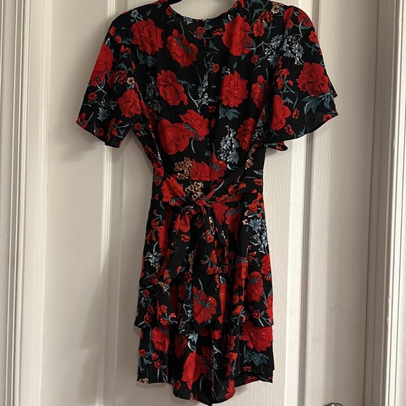 Romantic Rose Romper - Picture 8 of 9